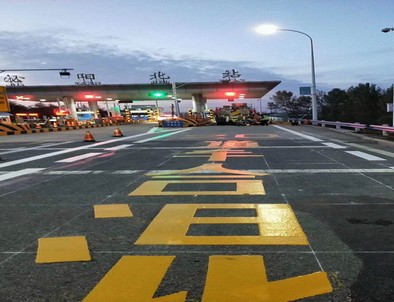 赣州赣州高速道路划线施工